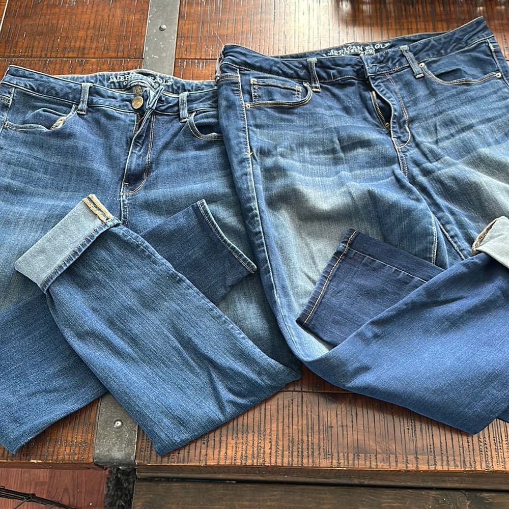 2 pair American Eagle size 14